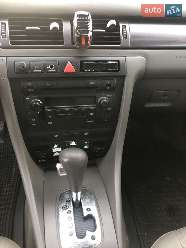 Універсал Audi A6 2003 в Чернівцях фото 9 Універсал Audi A6 2003 в Чернівцях