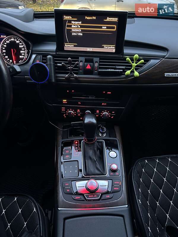 Седан Audi A6 2015 в Миргороде