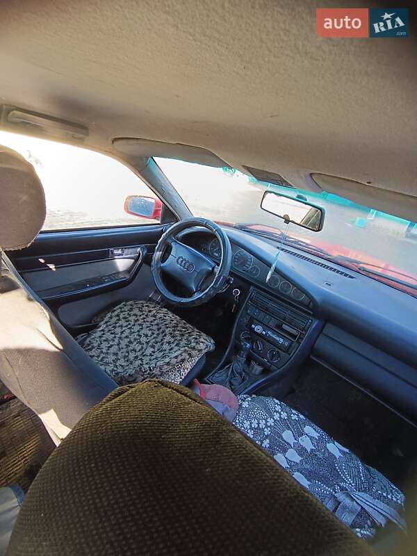 Седан Audi A6 1995 в Сухоставі