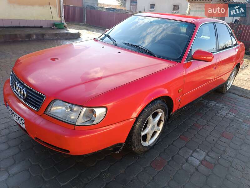 Седан Audi A6 1995 в Сухоставі