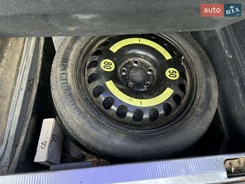 Універсал Audi A6 1995 в Новояворівську