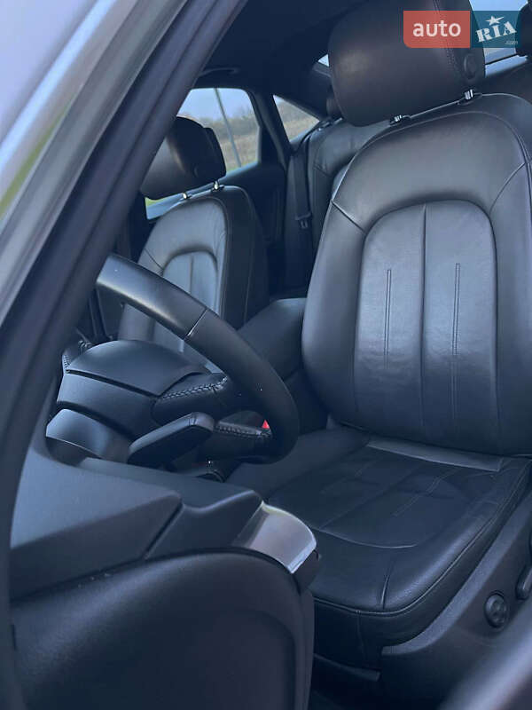 Седан Audi A6 2013 в Киеве