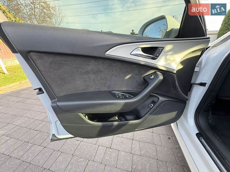 Седан Audi A6 2015 в Киеве