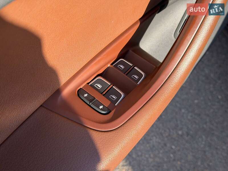 Седан Audi A6 2014 в Кривом Роге