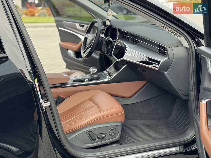 Седан Audi A6 2023 в Дніпрі