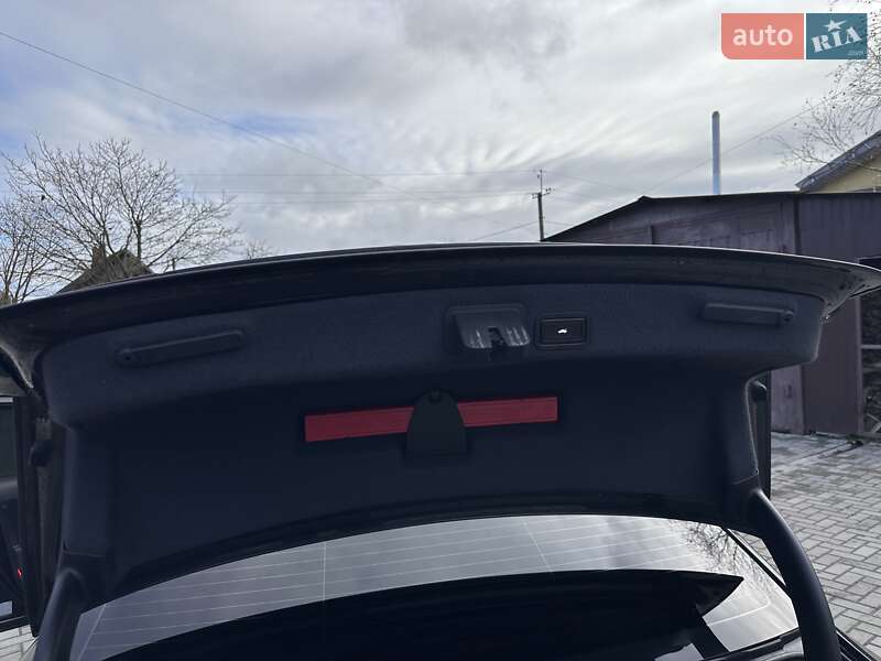 Седан Audi A6 2011 в Сарнах