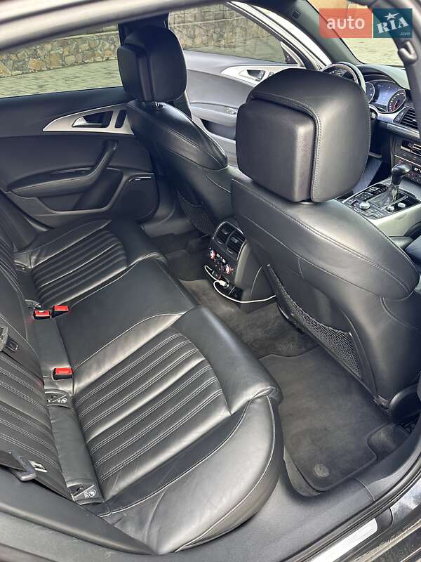 Седан Audi A6 2011 в Сарнах