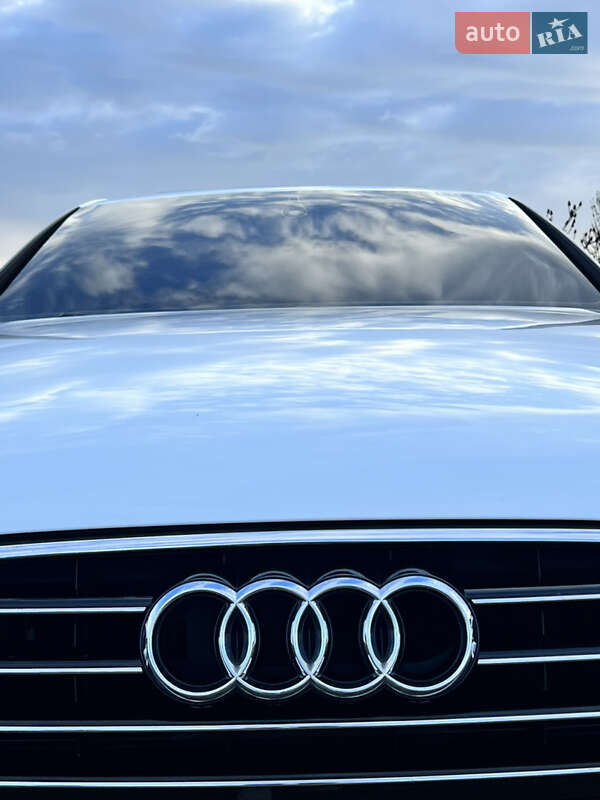 Седан Audi A6 2015 в Ивано-Франковске