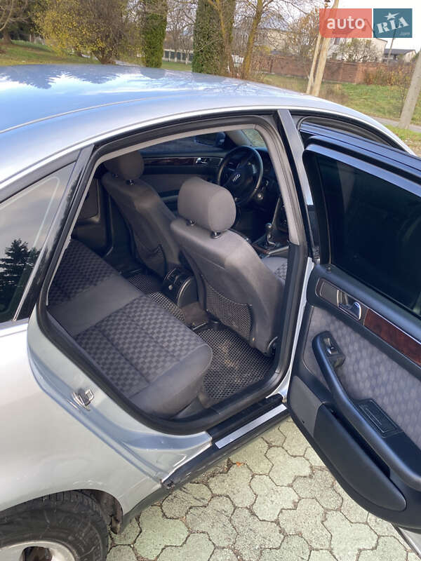 Седан Audi A6 1998 в Дубні фото 10 Седан Audi A6 1998 в Дубні