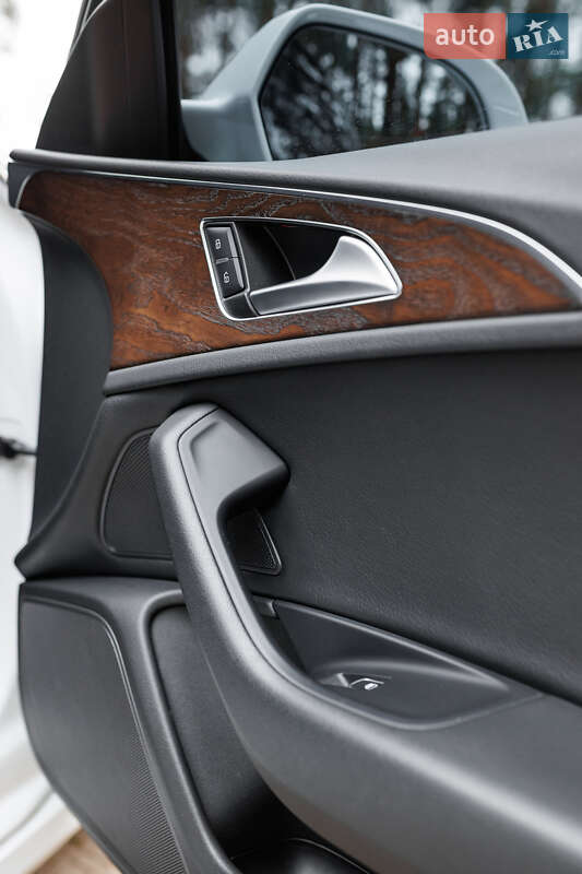 Седан Audi A6 2016 в Полтаве