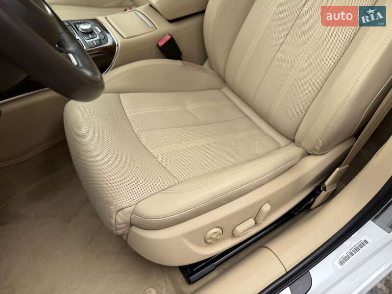 Седан Audi A6 2013 в Львове