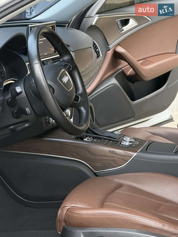 Седан Audi A6 2015 в Одессе