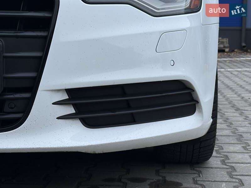 Седан Audi A6 2013 в Рівному