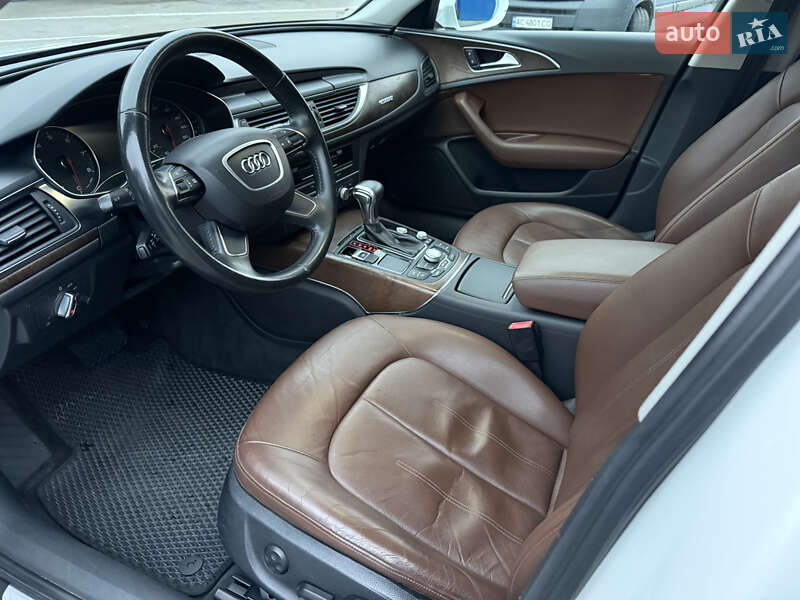 Седан Audi A6 2013 в Рівному