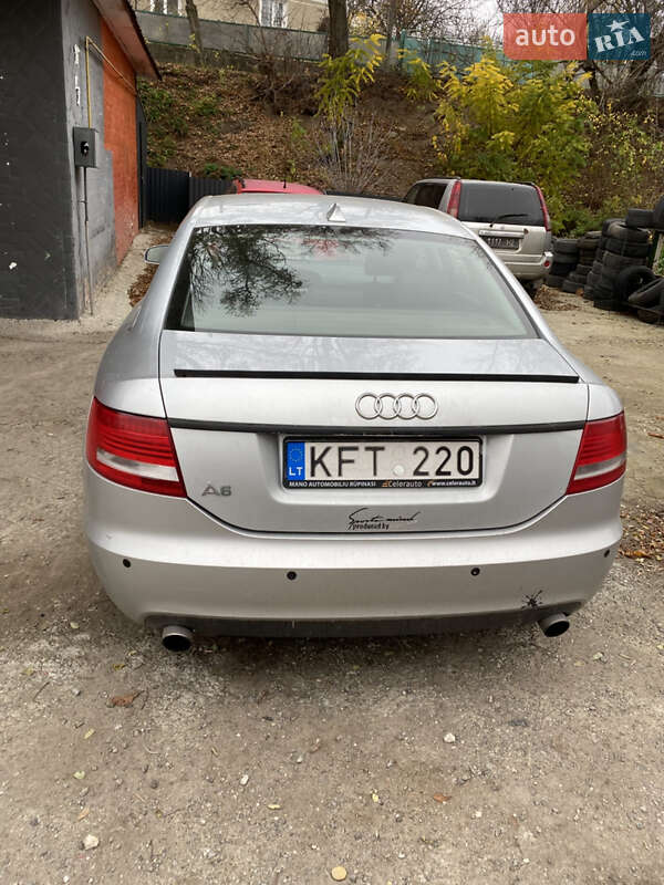 Седан Audi A6 2005 в Сатанове