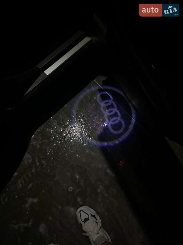 Седан Audi A6 2001 в Тернополе