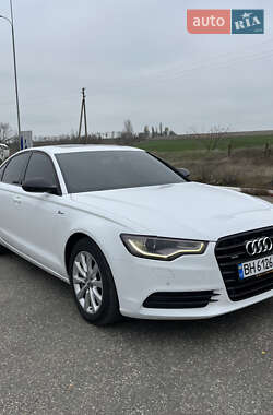 Седан Audi A6 2011 в Ширяєвому