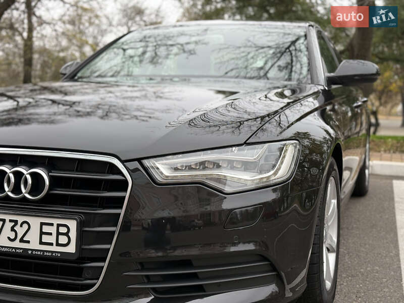 Седан Audi A6 2011 в Одессе