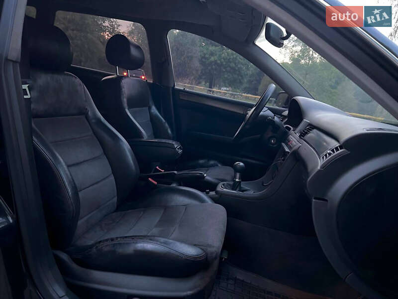 Універсал Audi A6 2002 в Рівному фото 21 Універсал Audi A6 2002 в Рівному