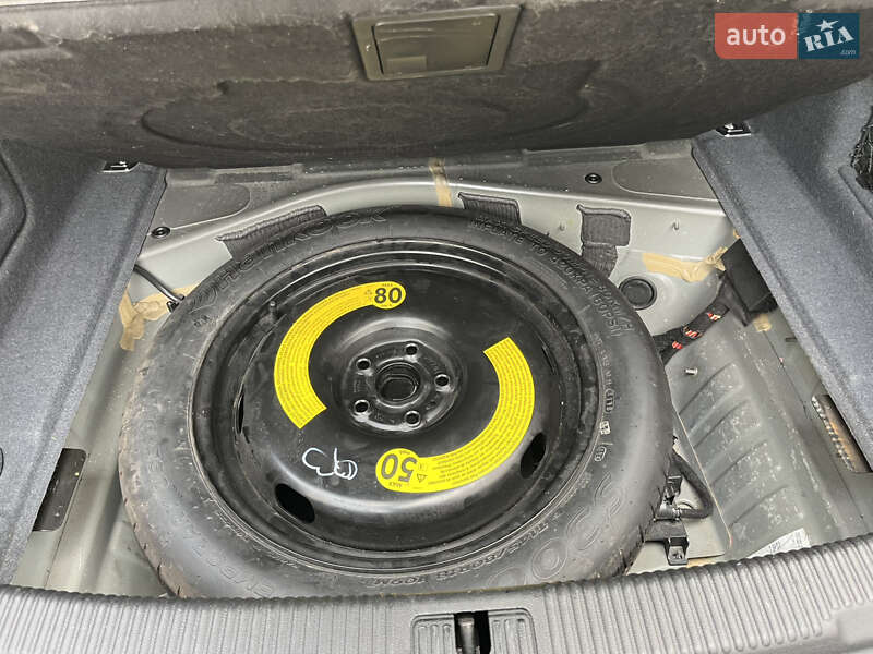 Седан Audi A6 2014 в Ровно