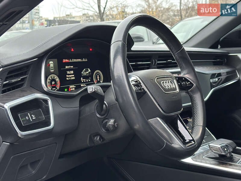 Седан Audi A6 2022 в Киеве