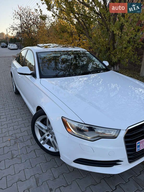 Седан Audi A6 2015 в Луцьку