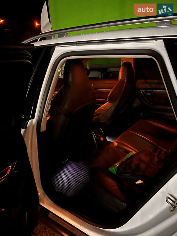 Універсал Audi A6 2011 в Івано-Франківську