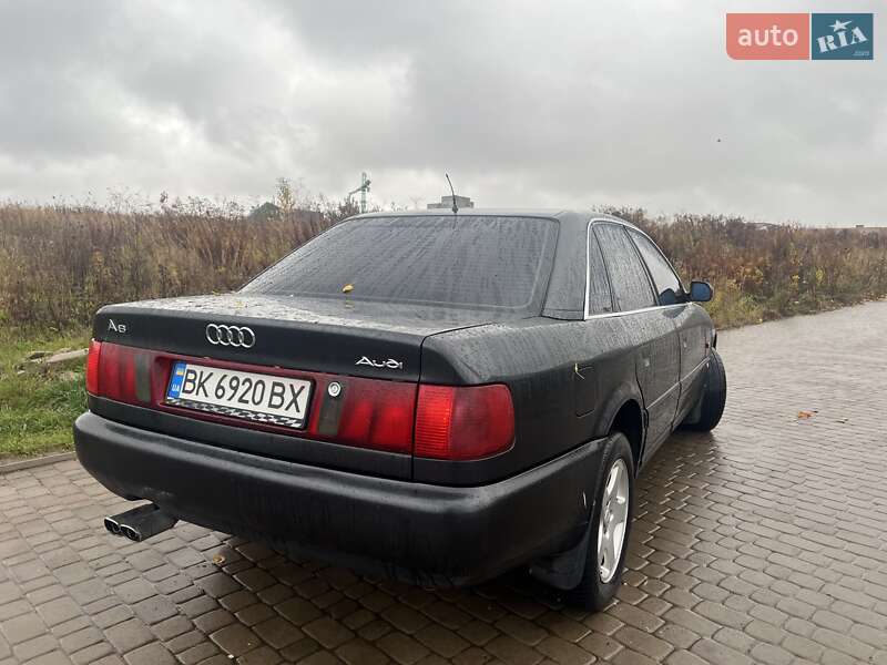 Седан Audi A6 1995 в Рівному