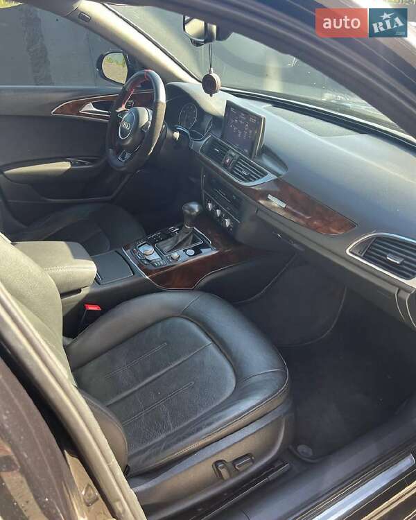 Седан Audi A6 2015 в Рівному