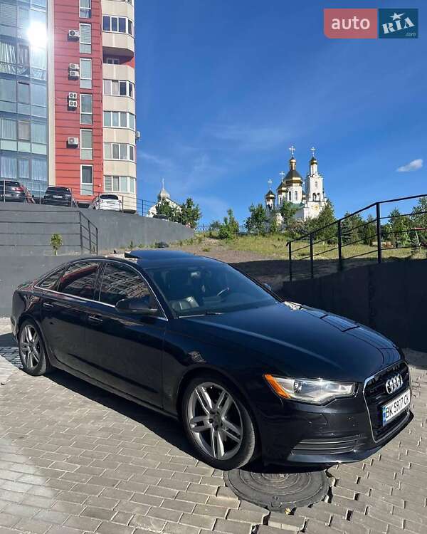 Седан Audi A6 2015 в Рівному