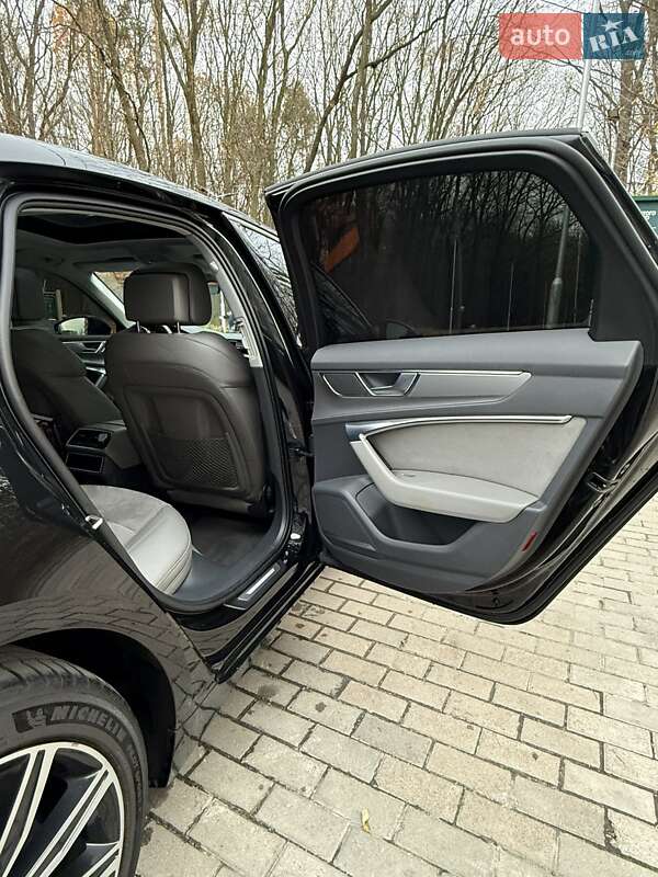 Седан Audi A6 2019 в Львові