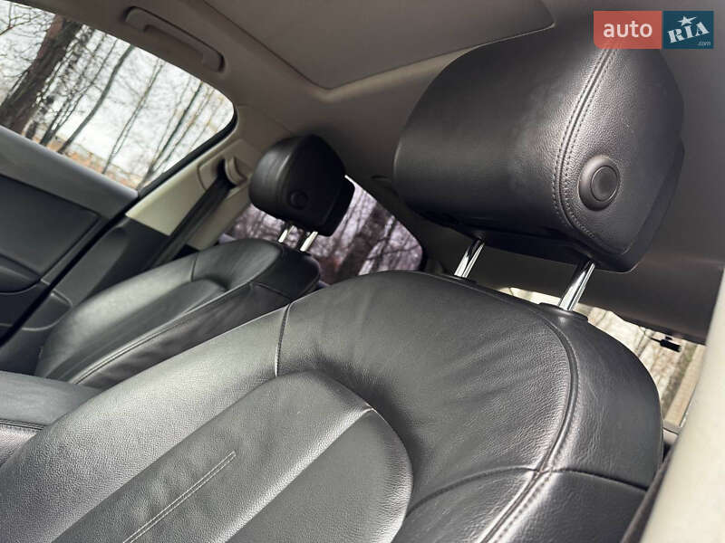 Седан Audi A6 2012 в Киеве