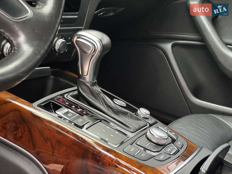 Седан Audi A6 2012 в Киеве