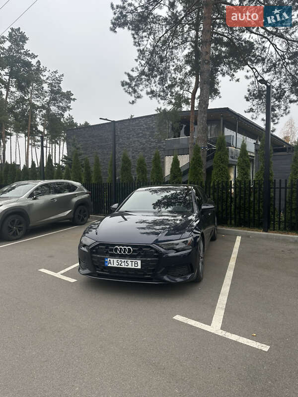 Седан Audi A6 2019 в Киеве