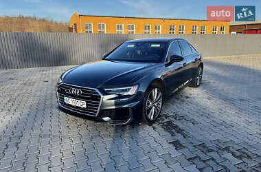 Седан Audi A6 2018 в Нововолынске