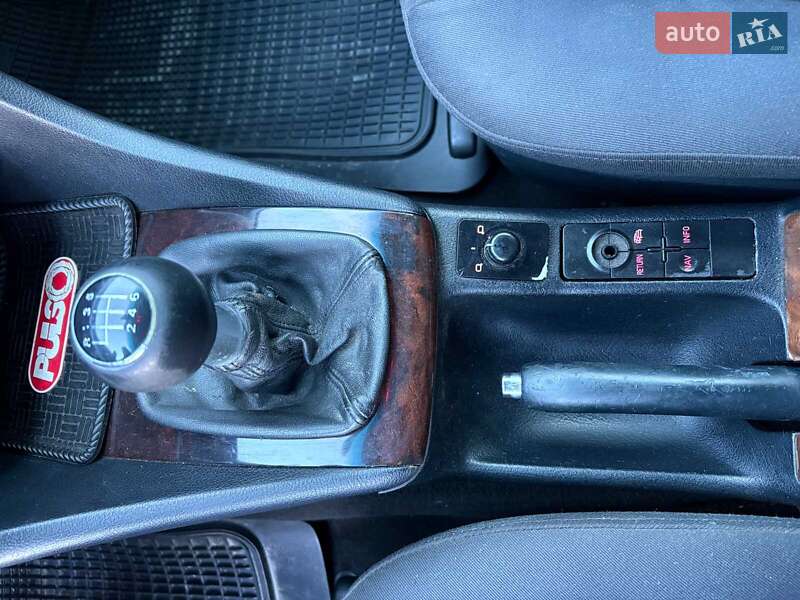 Универсал Audi A6 2000 в Львове