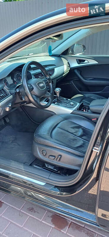 Седан Audi A6 2011 в Сарнах