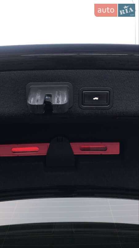 Седан Audi A6 2011 в Сарнах