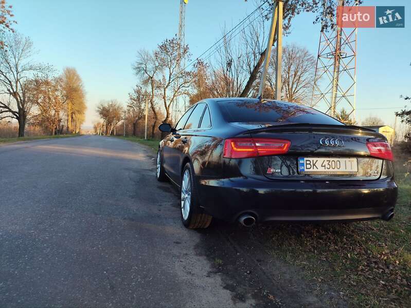Седан Audi A6 2013 в Новояворівську
