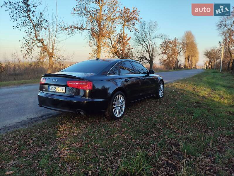 Седан Audi A6 2013 в Новояворівську