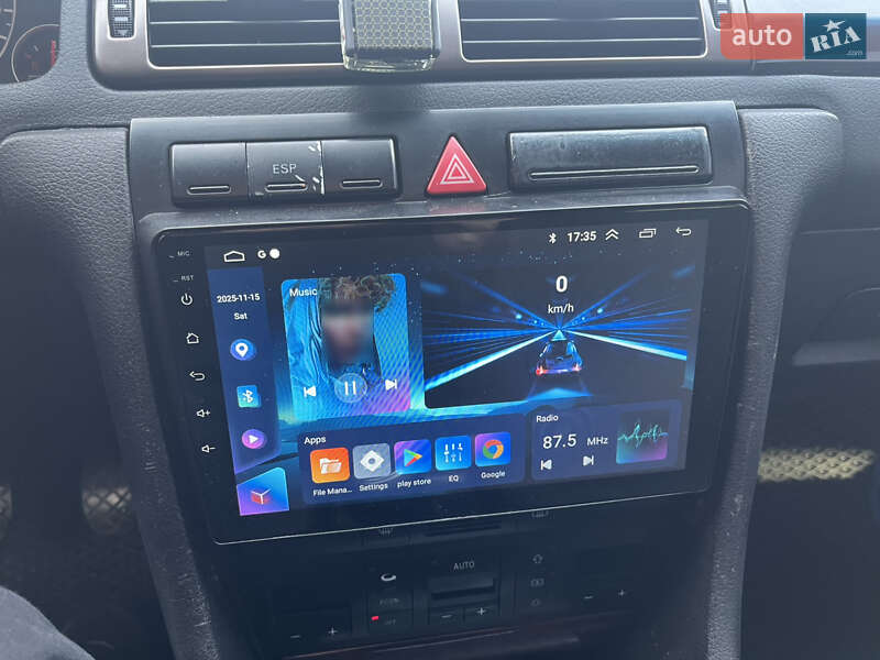 Седан Audi A6 2002 в Долине