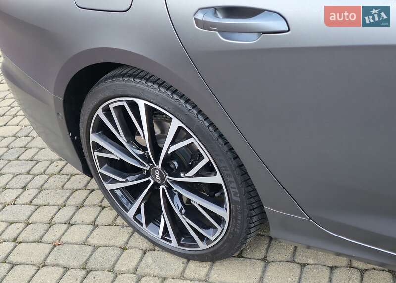 Седан Audi A6 2018 в Мукачевому