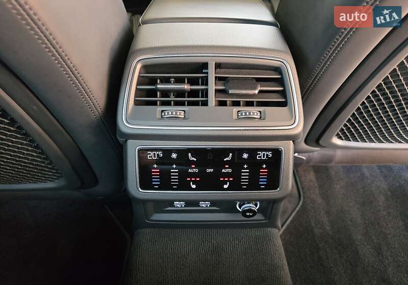 Седан Audi A6 2018 в Мукачевому