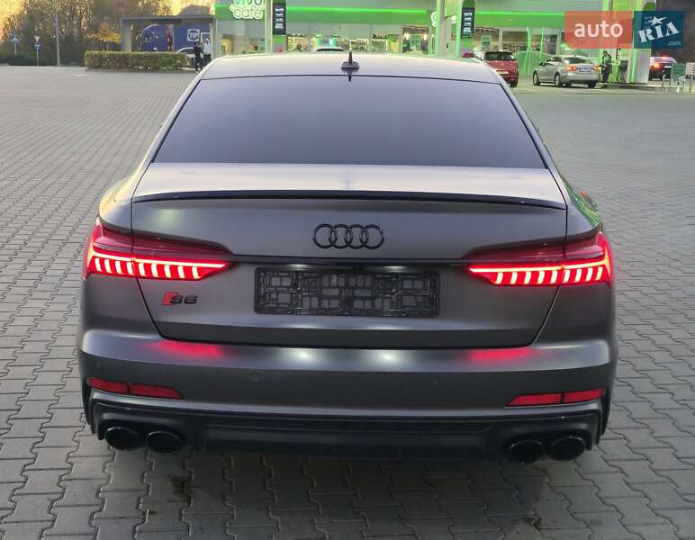 Седан Audi A6 2018 в Мукачевому
