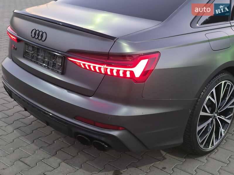 Седан Audi A6 2018 в Мукачевому