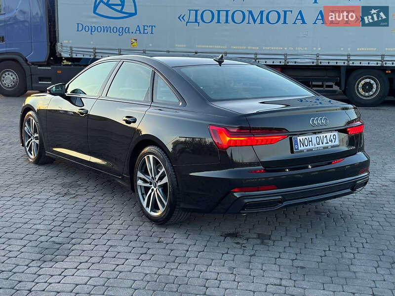 Седан Audi A6 2021 в Радивиліві