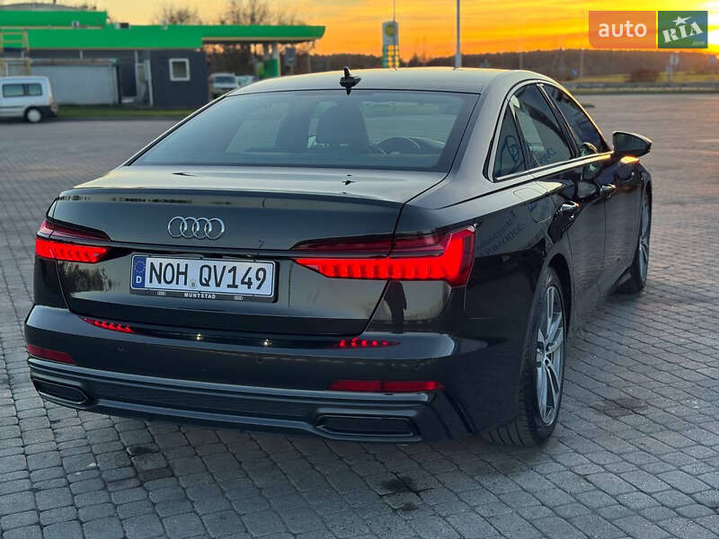 Седан Audi A6 2021 в Радивиліві