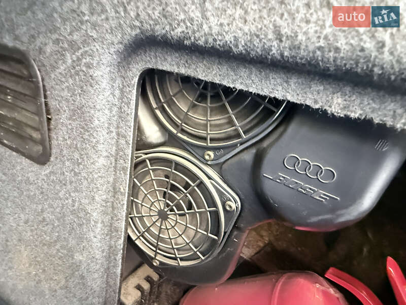 Седан Audi A6 2002 в Одесі