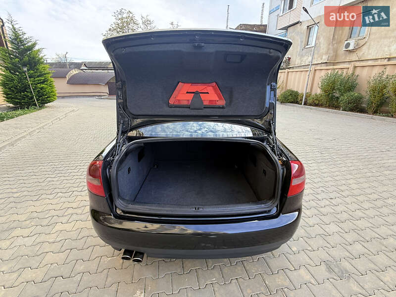 Седан Audi A6 2002 в Одесі