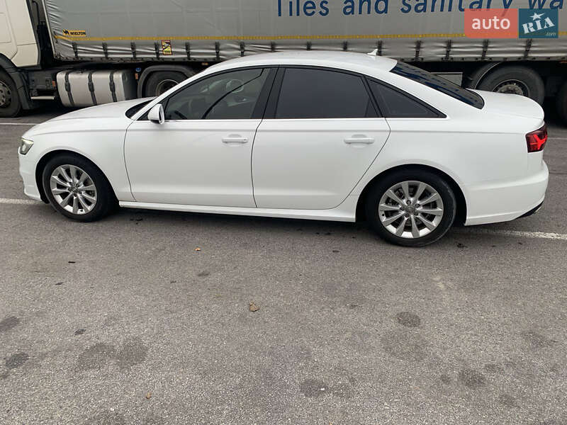Седан Audi A6 2015 в Житомире